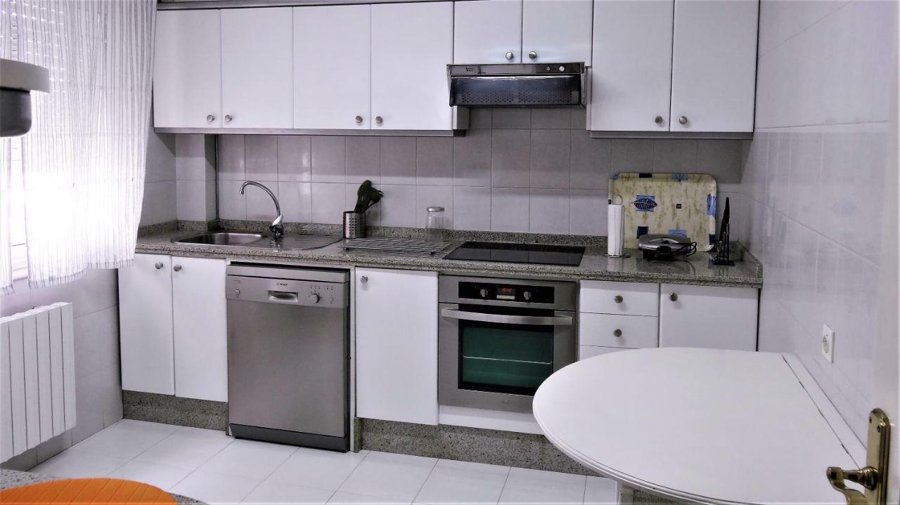 Apartamentos Pontevedra San Salvador de Poio Luaran gambar