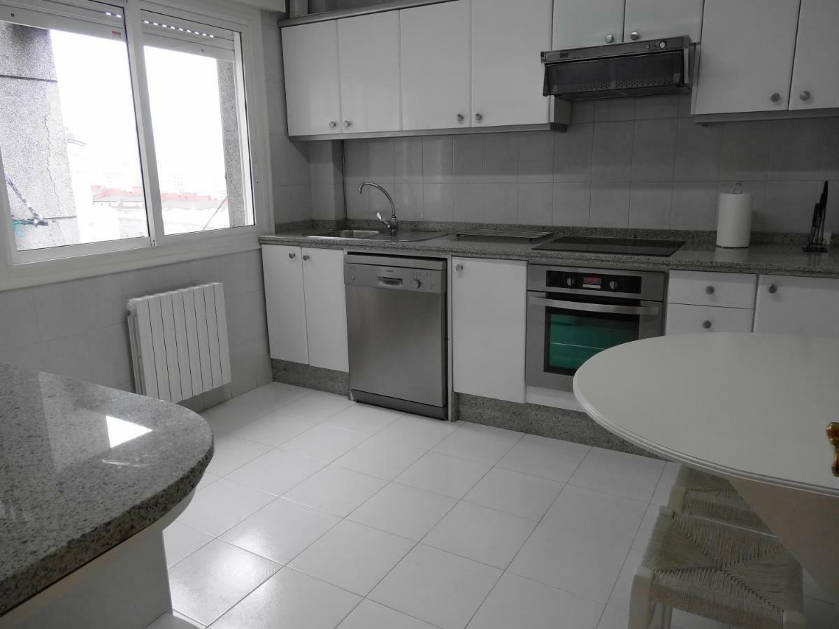 Apartamentos Pontevedra San Salvador de Poio Luaran gambar